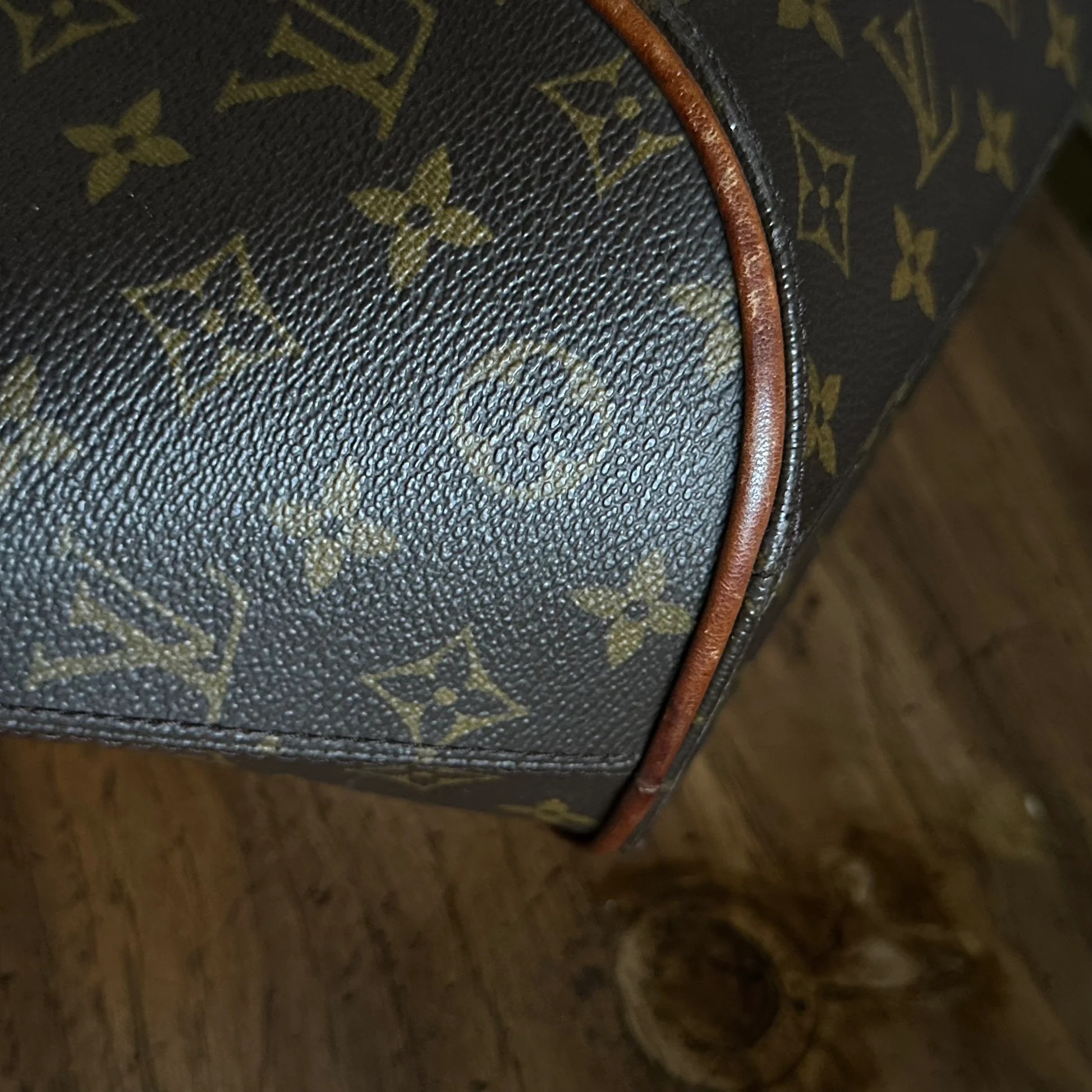 Vintage Louis Vuitton 1998 Monogram Ellipse MM Bag - Image 11
