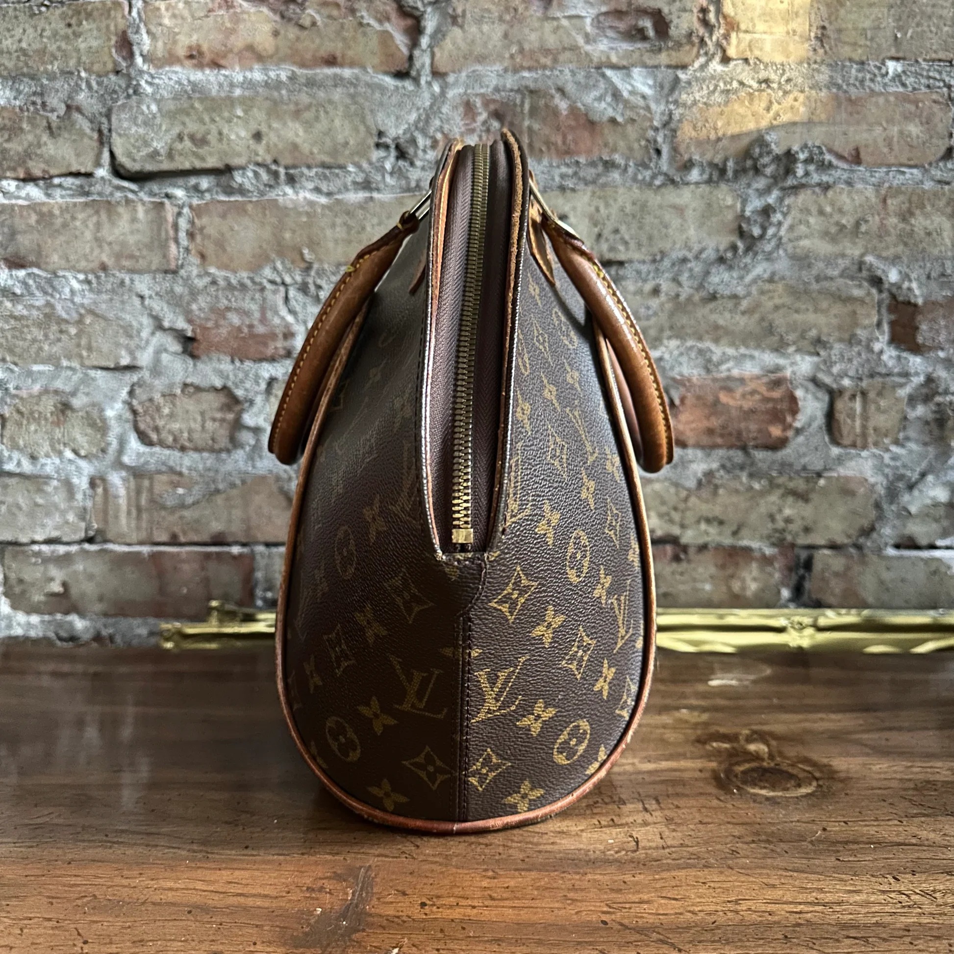 Vintage Louis Vuitton 1998 Monogram Ellipse MM Bag - Image 3